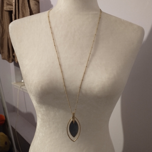 Necklace - Picture 2 of 5